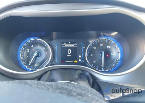 2020 Chrysler Pacifica Touring L из США, поврежденный, VIN 2C4RC1BG4LR106900